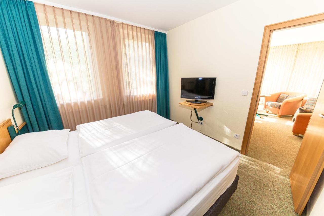 Akzent Parkhotel Trebbin Esterno foto
